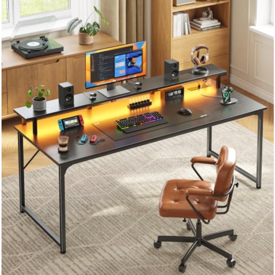 Игровой стол с LED-подсветкой  – обзор и цена Desk Setup Black And Wood